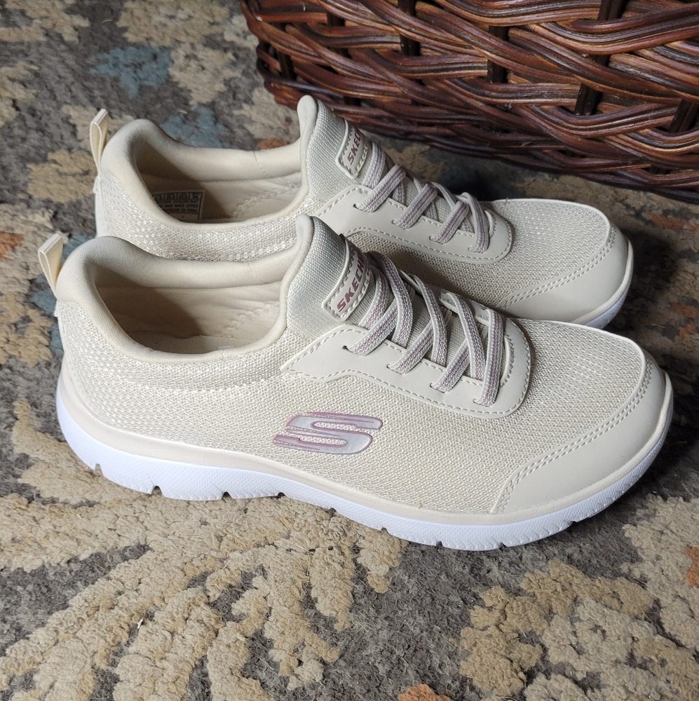 Skechers Memory Foam sneakers, women's size 5.5 - Picture 2 of 5